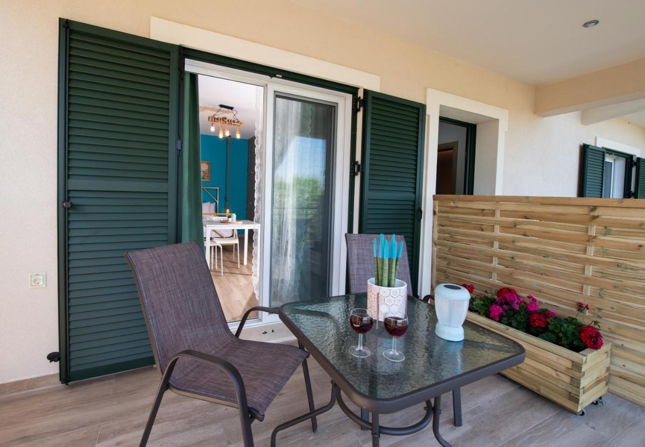 Apartmán Casa De Blue Kariá Exteriér fotografie