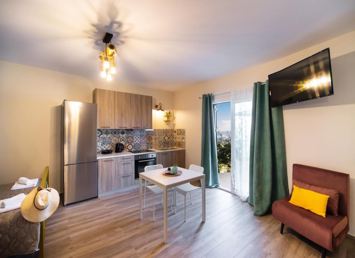 Apartmán Casa De Blue Kariá Exteriér fotografie
